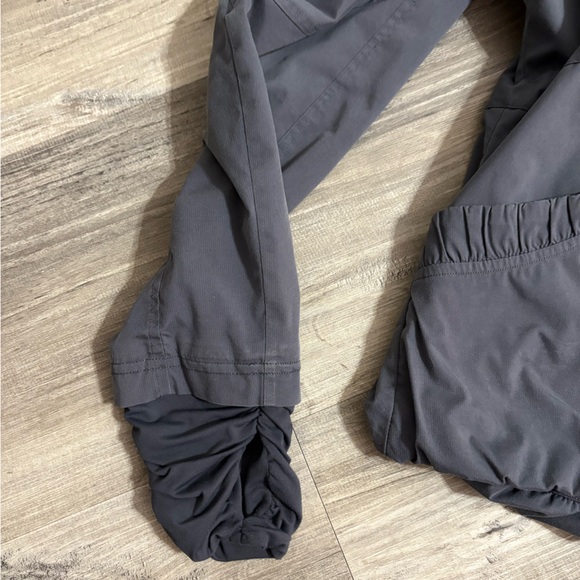 lululemon community full zip hooded jacket - Picture 8 of 9